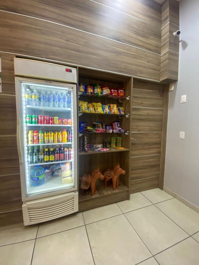 Rota 232 Hotel Каруару Екстериор снимка