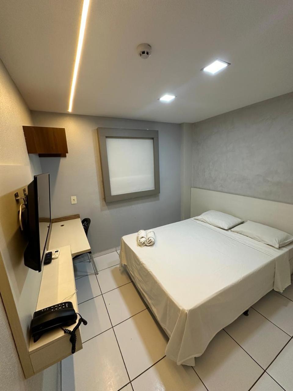 Rota 232 Hotel Каруару Екстериор снимка