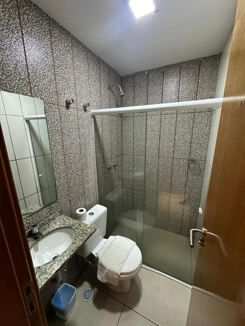 Rota 232 Hotel Каруару Екстериор снимка