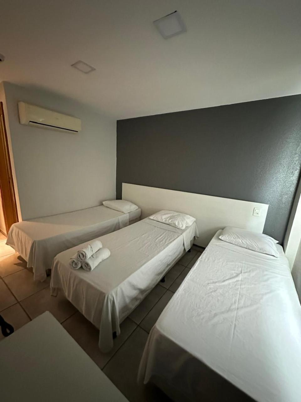 Rota 232 Hotel Каруару Екстериор снимка